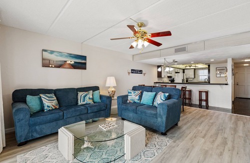 Little Venice Condominio | ⭐Spacious 2BR-Walk to Beach-Pool + Tennis Courts-Ocean Terrace Club 601⭐