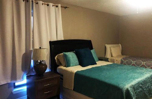 Crosby Casa | Spacious 2300SF, Recently Rehabbed, Large Living!