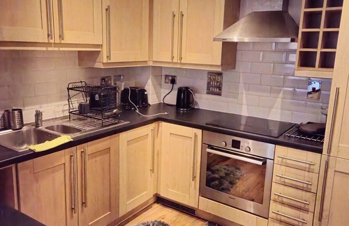 Barnhill Apartamento | 2 hab/ 2 baños piso con espacio y parking Wembley