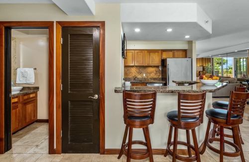 Kahana Complejo | Spacious 2Bedroom/2Bathroom Oceanfront Condo with Central-AC
