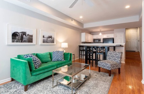 Cherokee Triangle Casa | Spacious 2BR/2.5BA Highlands Townhouse ~ SLEEP 6