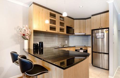 City East Apartamento | Spacious 2BR Apartment in the Heart of the City - Hosted by Canstay