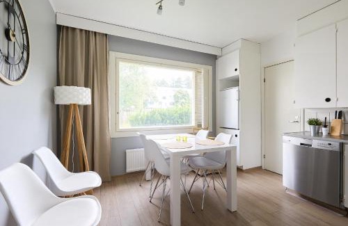Turku Apartamento | Spacious 2BR Apartment in a Quiet Neighborhood & Free Parking
