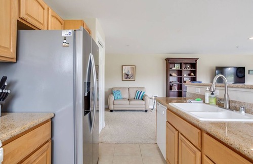 Westport Condominio | ★ 2 BR @ Beach ~ JACUZZI ~ Bañera de hidromasaje ~ Cama King ~ PISCINA (mayo-septiembre) ★