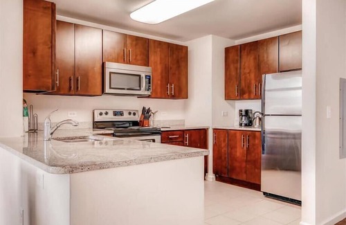 Hudson Exchange Apartamento | Spacious 2BR | Full Kitchen | Minutes to PATH | Jersey City by GLS