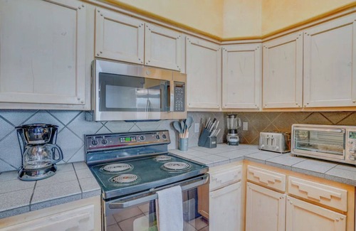 Starr Pass Casa | Spacious 2BR in Tucson Foothills - WiFi, AC, Golf & Hiking Nearby
