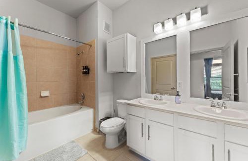 Montopolis Apartamento | Spacious 2BR King Bed Suites Close to Downtown and Airport