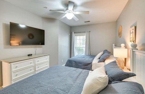 Carolina Forest Casa | Spacious 2BR Villa with Pool, Golf Views, Sleeps 10