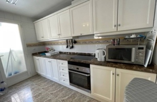 Lo Rufete Apartamento | Amplio apartamento en el segundo piso con 3 dormitorios, 2 baños y solárium.