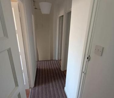 Upper Clapton Apartamento | Spacious 3 bed flat opp Springfield park, Hackney.