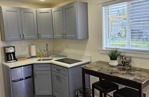 Des Moines Casa | Spacious 3 Bed Home Near Beach