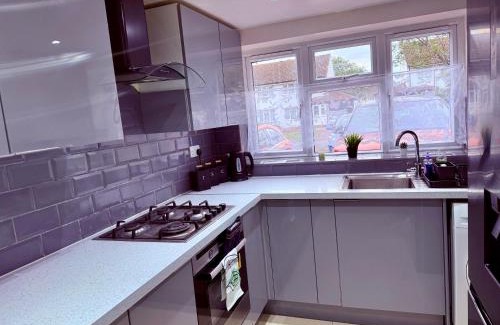 Haversham Apartamento | Spacious 3 Bed Home With Private Parking Close to MK Central