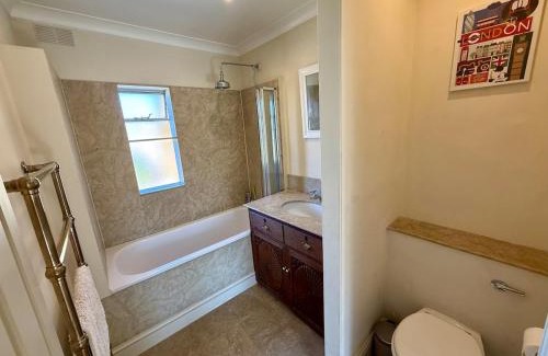 Parsons Green and Walham Apartamento | Spacious 3 bed Kings Road SW6