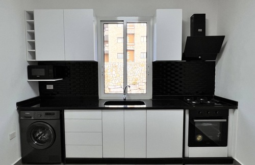 Batroun Apartamento | Spacious 3 bedroom Apartment in the heart of Batroun G