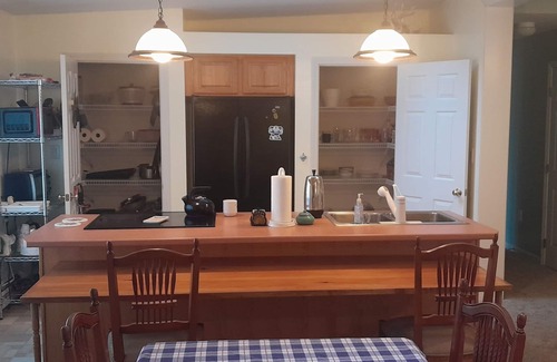 Center Harbor Casa | Spacious 3 Bedroom house in Meredith,near lake,dogs allowed