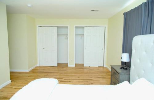 Lower Vailsburg Apartamento | Spacious 3 Bedroom, 15 Min to EWR Airport and Parks