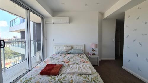 Blacktown Apartamento | Spacious 3 bedroom, 2 washroom and 2 parking 5 min from train station