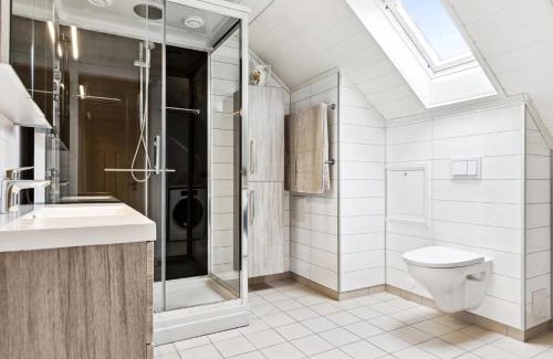 Fannrem Apartamento | Spacious 3-Bedroom Apartment with Balcony and Free Parking Orkland near Trondheim