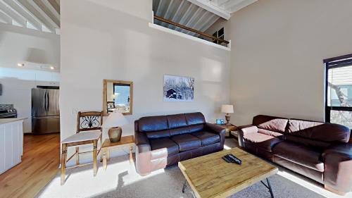 Mammoth Lakes Apartamento | Spacious 3 Bedroom Condo with Loft!