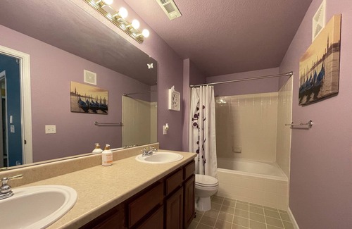 Bear Creek Condominio | Spacious 3 bedroom condo plus garage minutes from mountains close to parks