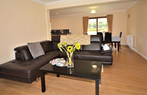 Taynuilt Casa | Spacious 3 bedroom home in Taynuilt, near Oban