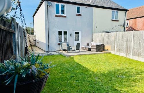 Wool Casa | Spacious 3 Bedroom House in Wool