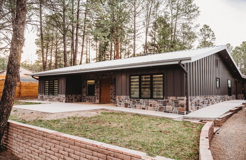 Ruidoso Casa | Spacious 3-bedroom house conveniently located in Ruidoso