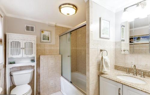 Groveton Casa | Spacious 3-Bedroom Modern Home Near Old Town Alexandria