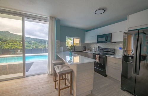 Jimenez Casa | Spacious 3-Bedroom Retreat with Sparkling Pool & Relaxing Vibes