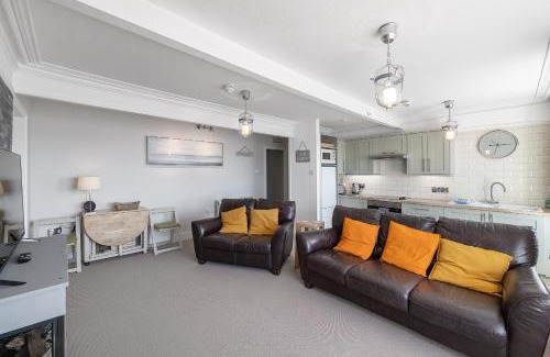 Aberdovey Apartamento | Spacious 3 Bedroom Sea View Flat