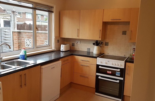 Beverley Casa | Spacious 3 bedroom townhouse, double, twin and kids bed