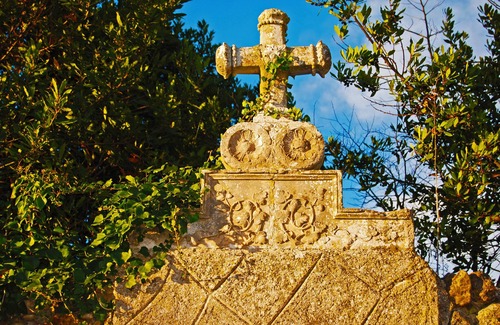 Nizas Villa | Villa de lujo con viñedos, piscina, parque y área de juegos para niños