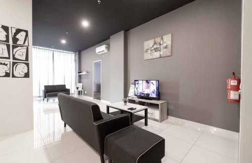 Bayan Lepas Apartamento | Spacious 3 Bedrooms by Cozy Home