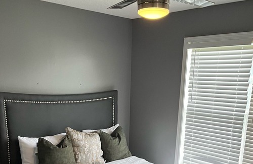 Ellenwood Casa | Spacious 3 Br 2.5 house with a Pool, Game and Movie Room