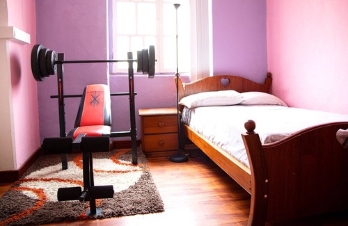 Conocoto Apartamento | Spacious 3 BR apartment old town Quito