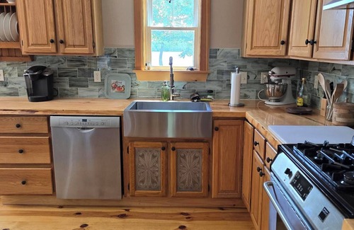 Gray Casa | Spacious 3 level home on Little Sebago Lake with sandy entry.