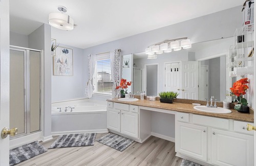 Union City Casa | Spacious 3 level house, 7bedrooms 4 baths in Union City