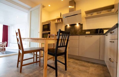 Buderich Apartamento | Spacious 3-room apartment with terrace