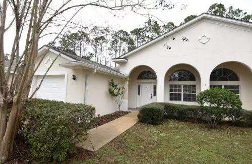 Indian Trails Casa | Spacious 3BR 2BA Furnished Home in Palm Coast Perfect for Mid-Term Stay