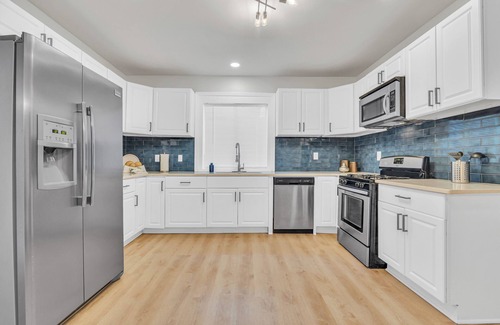 Jefferson Park Casa | Spacious 3BR/2BA Home with Private Yard