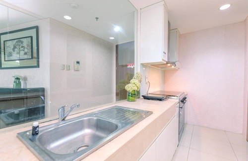 Bangka Apartamento | Spacious 3Br At Kemang Village Apartment
