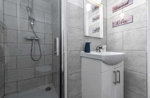 Clissold Casa | Comfortable Home in Hackney