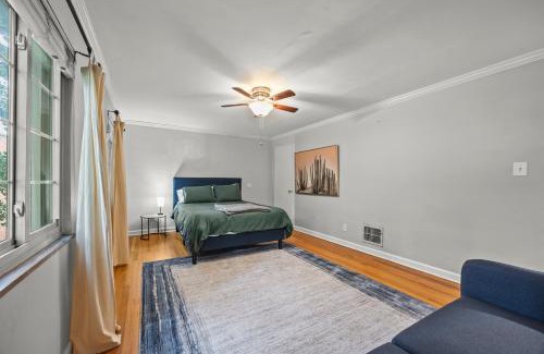 Franklin Park Apartamento | Spacious 3BR Home 5 Mins to Airport and Downtown