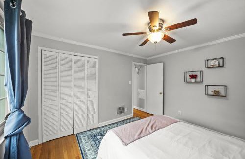 Franklin Park Apartamento | Spacious 3BR Home 5 Mins to Airport and Downtown
