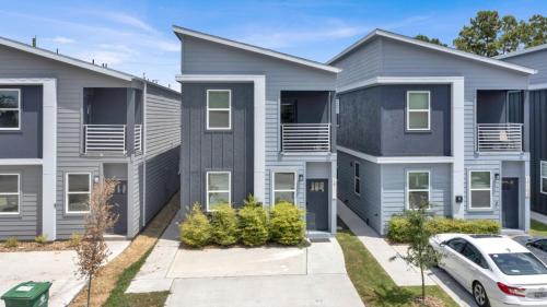 Humble Casa | Spacious 3BR Home w Yard Smart TV Parking