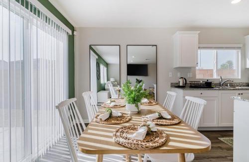 San Jacinto Apartamento | Spacious 3BR Home with Lake Access & Mountain Views