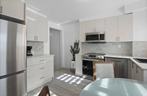 Sainte-Marie Apartamento | Spacious 3BR in the heart of Downtown Montreal