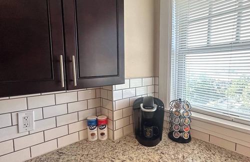 Central West End Apartamento | Spacious 3BR near BJ Hospital, Forest Park, STLZoo