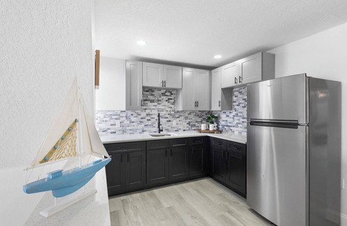 Oviedo Casa | Save 20%! 3BR Oviedo Gem Pets + Workspace