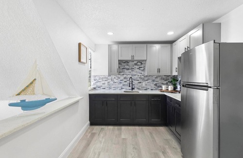 Oviedo Casa | Save 20%! 3BR Oviedo Gem Pets + Workspace